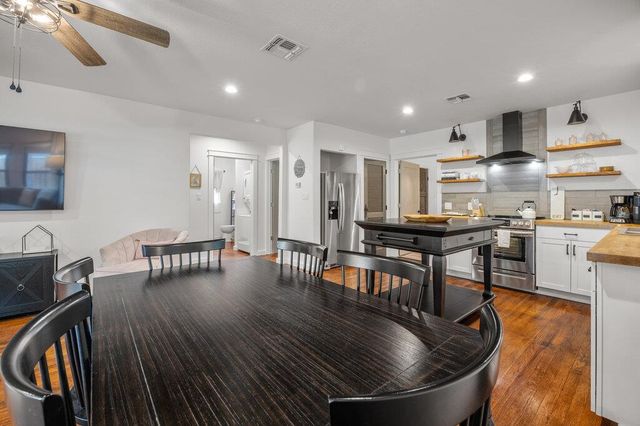 205 Old Austin Highway, Johnson City, TX 78636