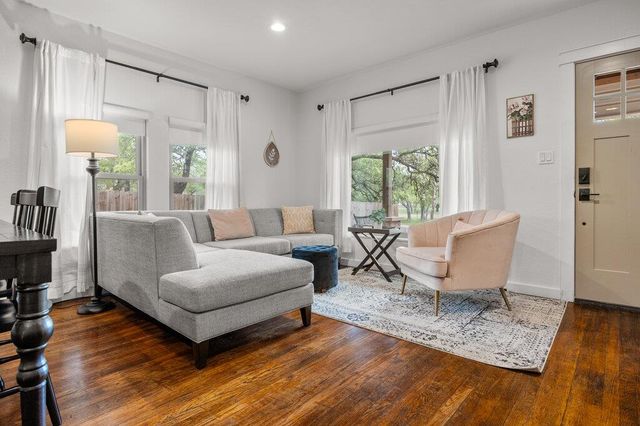 205 Old Austin Highway, Johnson City, TX 78636