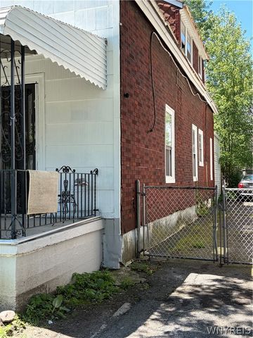 60 Sattler Avenue, Buffalo, NY 14211