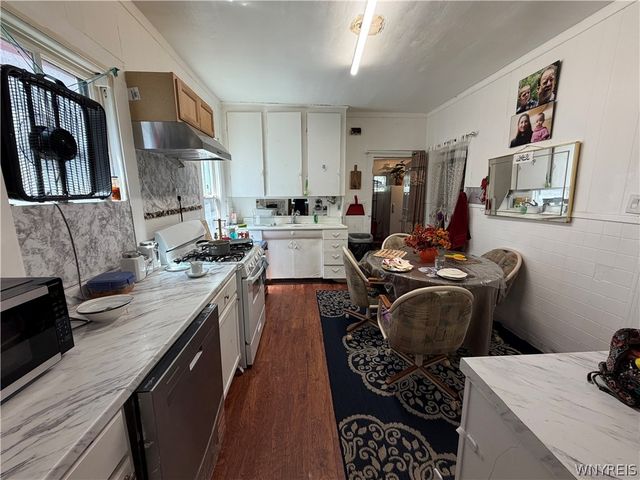 60 Sattler Avenue, Buffalo, NY 14211