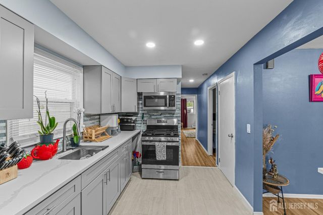 13-15 Dino Drive, Keasbey, NJ 08832