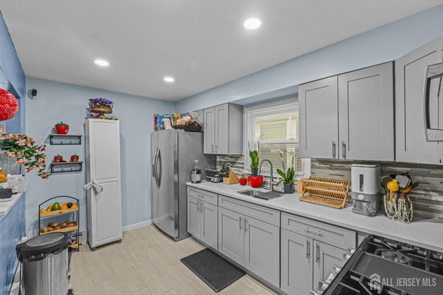 13-15 Dino Drive, Keasbey, NJ 08832
