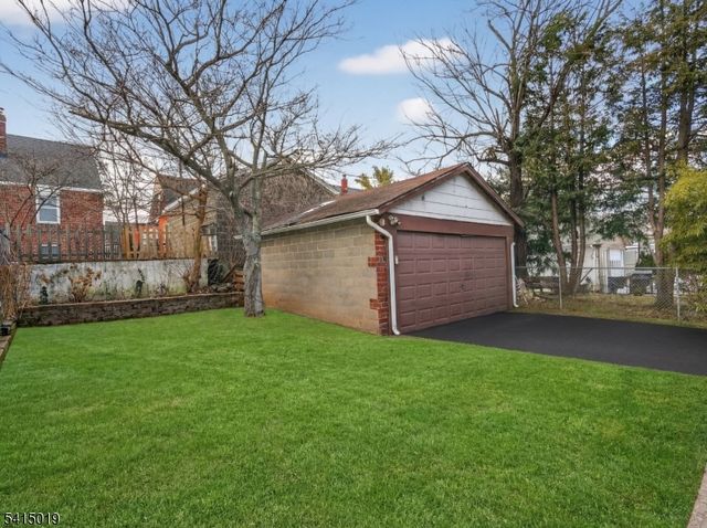 2096 Lentz Ave, Union Twp., NJ 07083