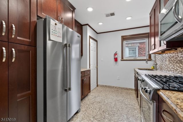 2096 Lentz Ave, Union Twp., NJ 07083