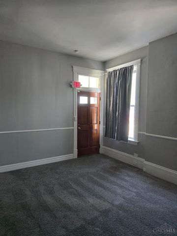 1712 Queen City Avenue, Cincinnati, OH 45214