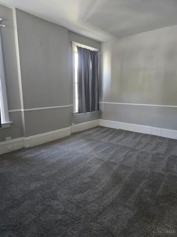 1712 Queen City Avenue, Cincinnati, OH 45214