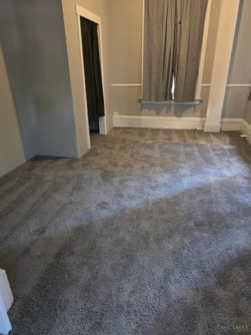 1712 Queen City Avenue, Cincinnati, OH 45214