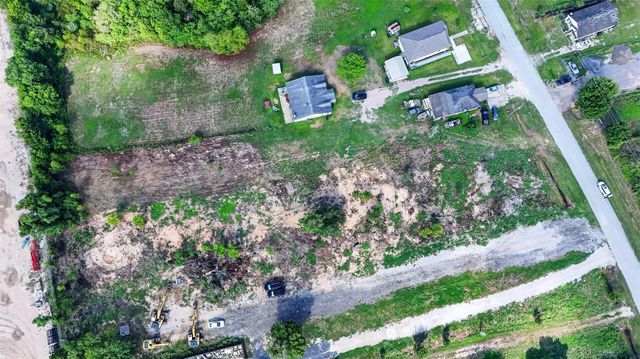 4207 Eleventh Street, Brookshire, TX 77423