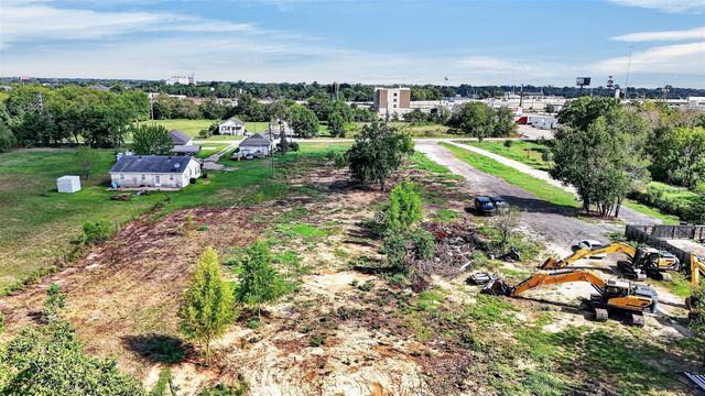 4207 Eleventh Street, Brookshire, TX 77423