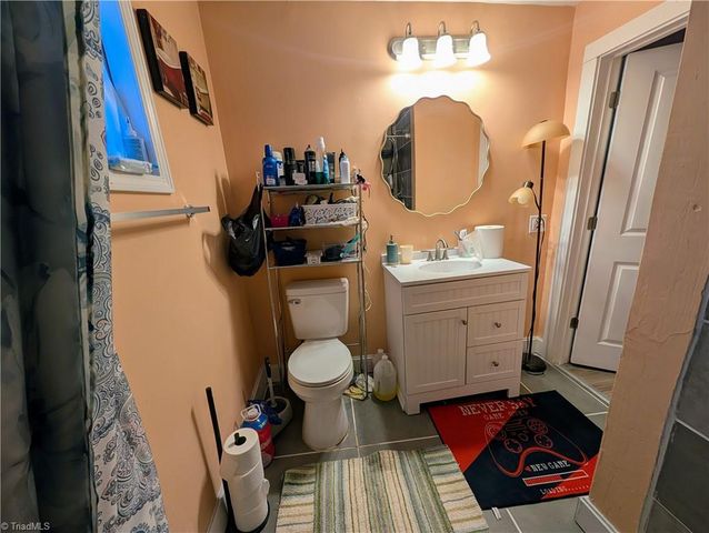 1407 NE 22nd Street, Winston-salem, NC 27105