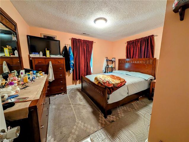 1407 NE 22nd Street, Winston-salem, NC 27105