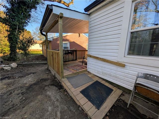 1407 NE 22nd Street, Winston-salem, NC 27105