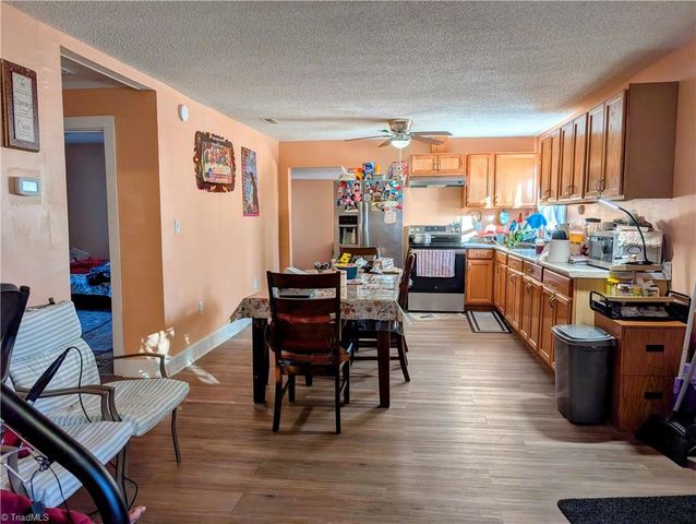 1407 NE 22nd Street, Winston-salem, NC 27105