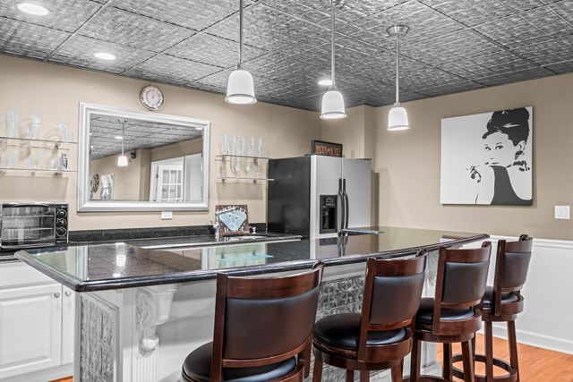 200 Ranney Avenue, Vernon Hills, IL 60061