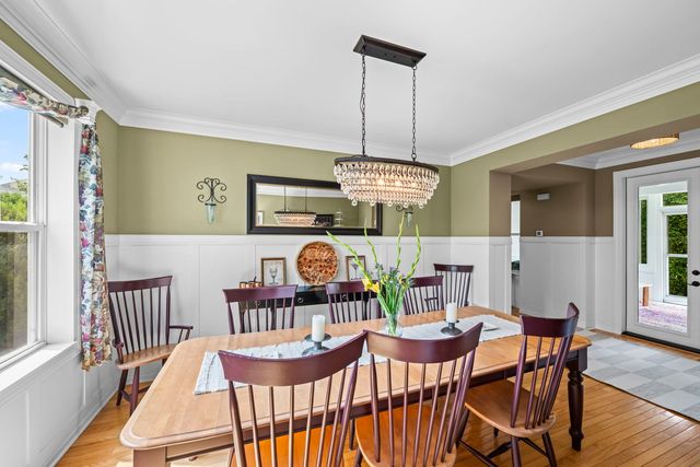 200 Ranney Avenue, Vernon Hills, IL 60061