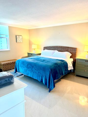 5400 N Ocean Drive 7b, Singer Island, FL 33404