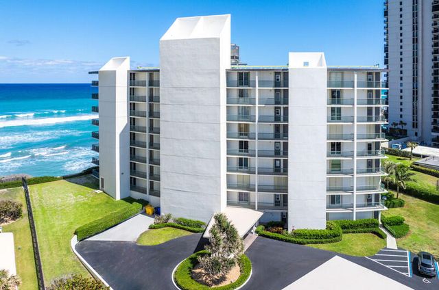 5400 N Ocean Drive 7b, Singer Island, FL 33404