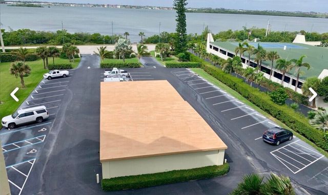 5400 N Ocean Drive 7b, Singer Island, FL 33404