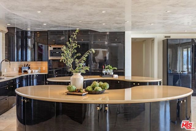 6051 Philip Avenue, Malibu, CA 90265