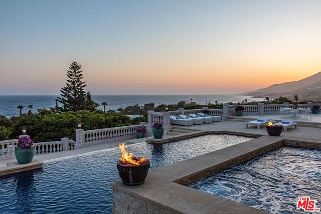 6051 Philip Avenue, Malibu, CA 90265