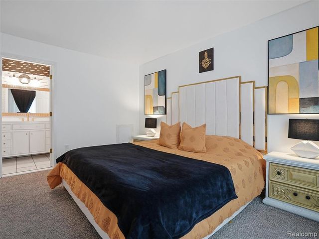 2864 Majestic Court, Troy, MI 48083