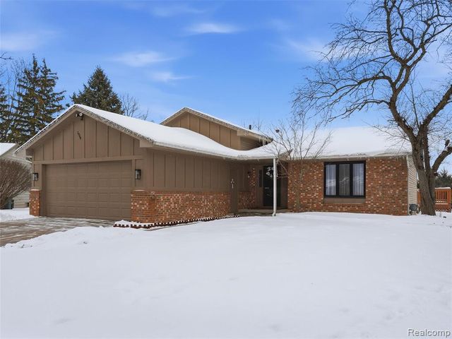 2864 Majestic Court, Troy, MI 48083