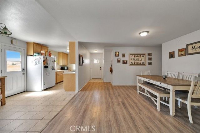 44188 Glenraven, Lancaster, CA 93535