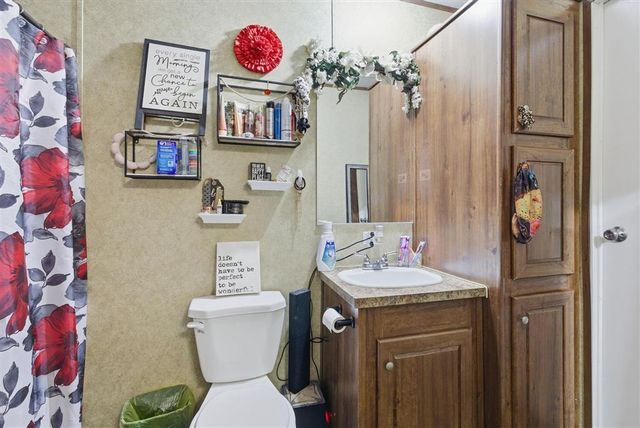 180 Pelican Street, Sulphur, LA 70663