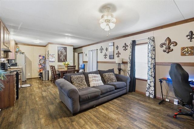 180 Pelican Street, Sulphur, LA 70663