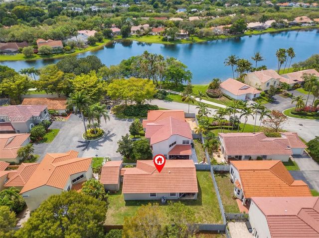 1495 Garden Rd, Weston, FL 33326