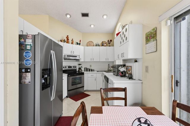 1495 Garden Rd, Weston, FL 33326