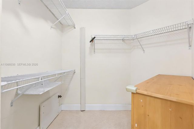 1495 Garden Rd, Weston, FL 33326