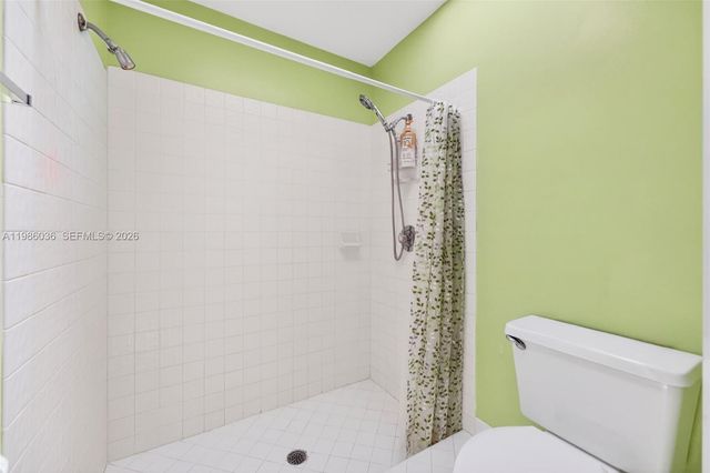 1495 Garden Rd, Weston, FL 33326