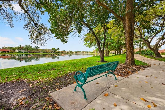 1495 Garden Rd, Weston, FL 33326