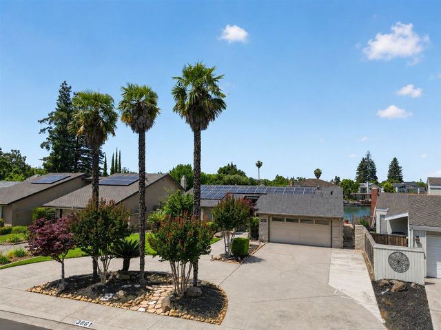 3861 Petersburg Cir, Stockton, CA 95219