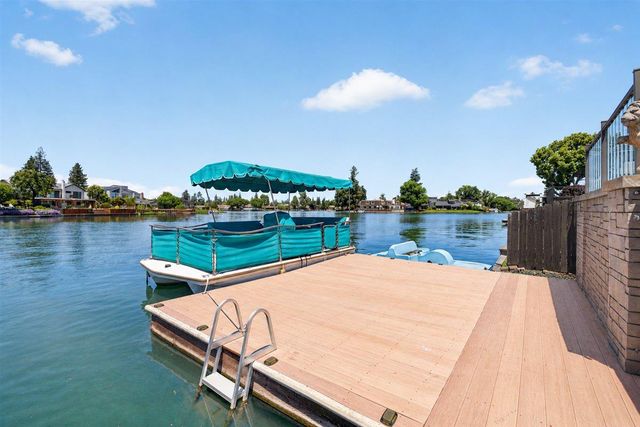 3861 Petersburg Cir, Stockton, CA 95219