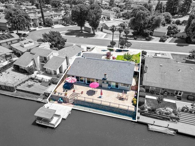 3861 Petersburg Cir, Stockton, CA 95219