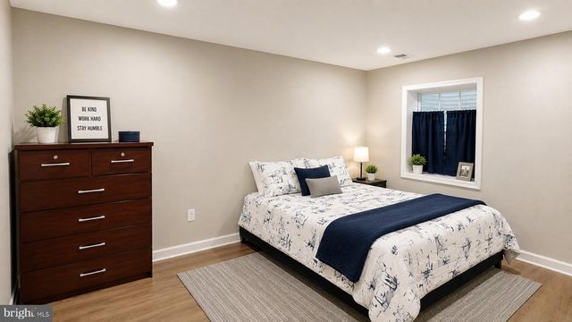 9001 HOLLOW RD, Middletown, MD 21769