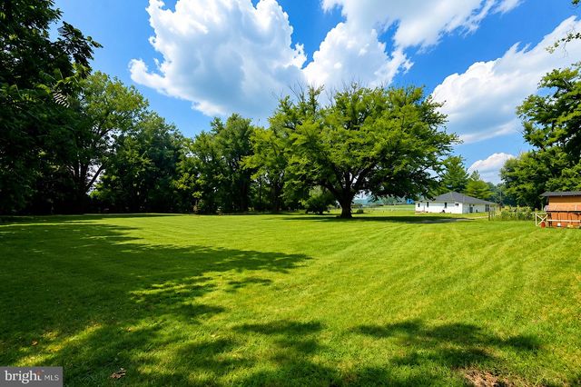 9001 HOLLOW RD, Middletown, MD 21769