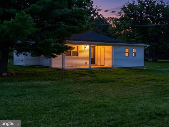 9001 HOLLOW RD, Middletown, MD 21769