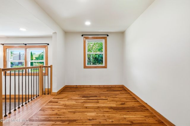119 Court Drive, Shrewsbury Boro, NJ 07702