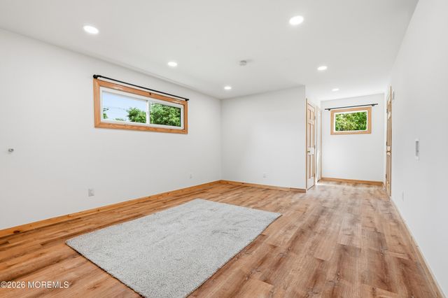 119 Court Drive, Shrewsbury Boro, NJ 07702