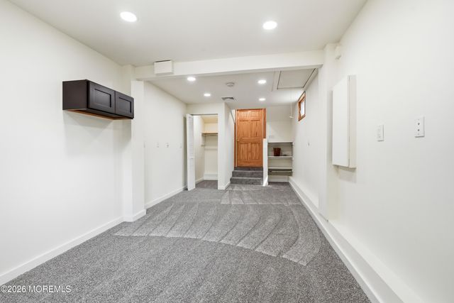 119 Court Drive, Shrewsbury Boro, NJ 07702