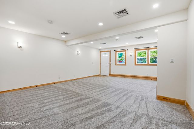 119 Court Drive, Shrewsbury Boro, NJ 07702