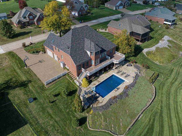 2800 Briarcliff Drive, Newburgh, IN 47630