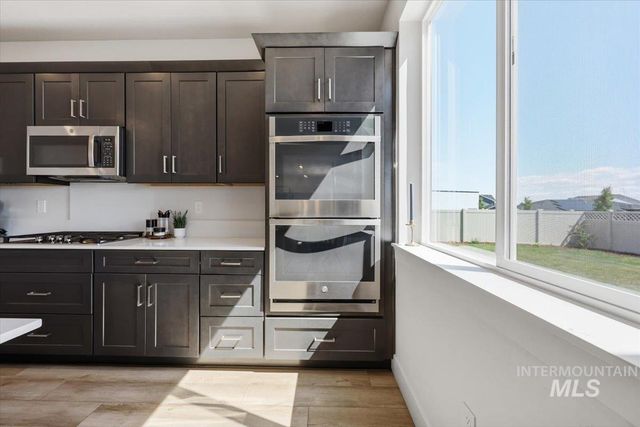 15208 Hanks Way, Caldwell, ID 83607