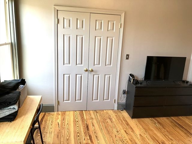 1187 Dorchester Ave 3, Boston, MA 02125