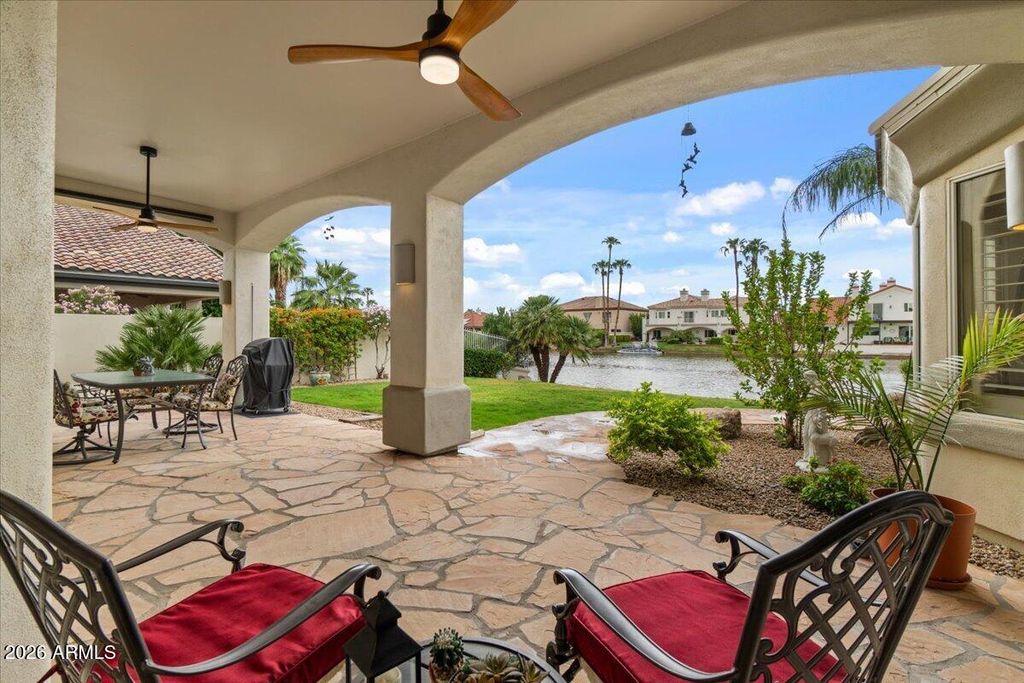 1902 E WILLOW TREE Court, Gilbert, AZ 85234 — photo 3