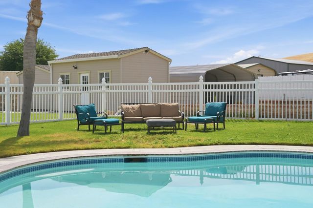 34672 Bernard Rd, Tracy, CA 95377