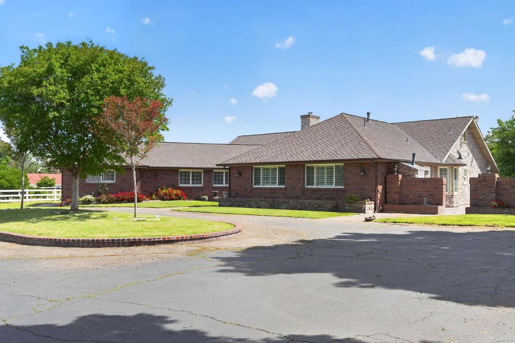 34672 Bernard Rd, Tracy, CA 95377